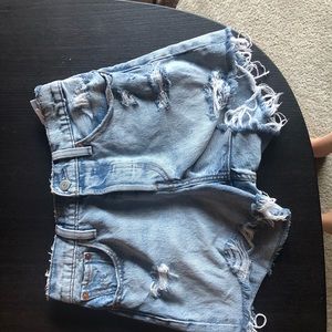 Levi wedgie short jeans